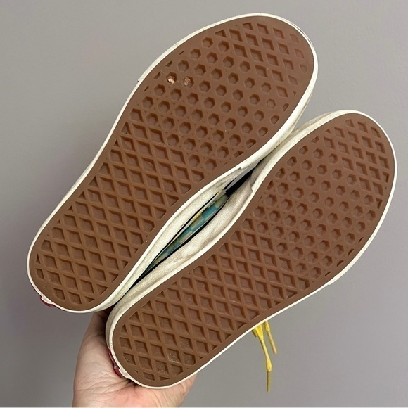 VANS x The Simpsons Sk8-Hi 1987-2020 Sneakers - 5.5US - Picture 9 of 14